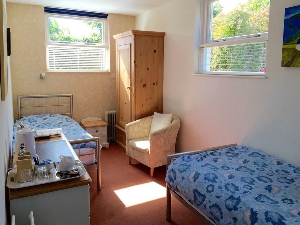 Derrin Guest House Larne Exteriör bild